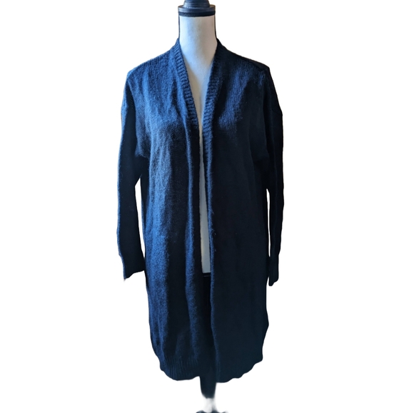 SOLD H&M Basic Mohair Cardigan Sweater M - Picture 1 of 3